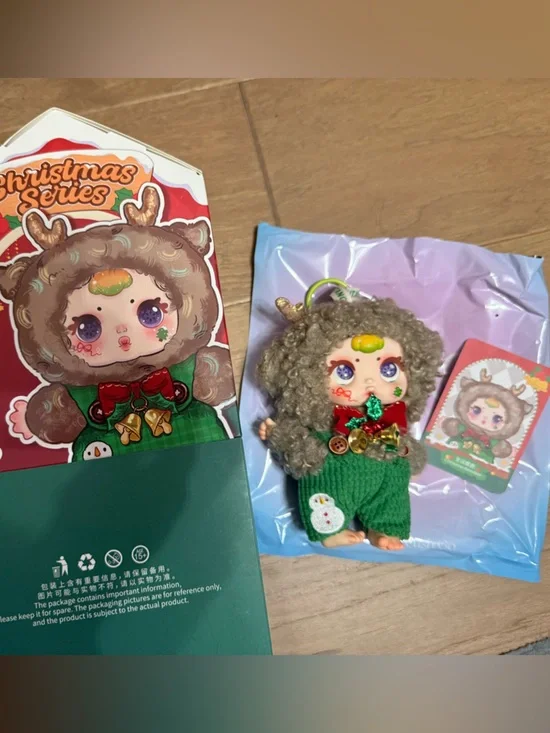 Christmas Series of Ornament Plush Dolls with Collector Cards - Picture 4 of 6